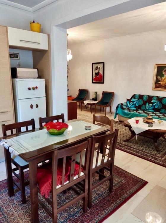 Marys House , Lovely 2-Bedroom Apartment Tessalónica Exterior foto